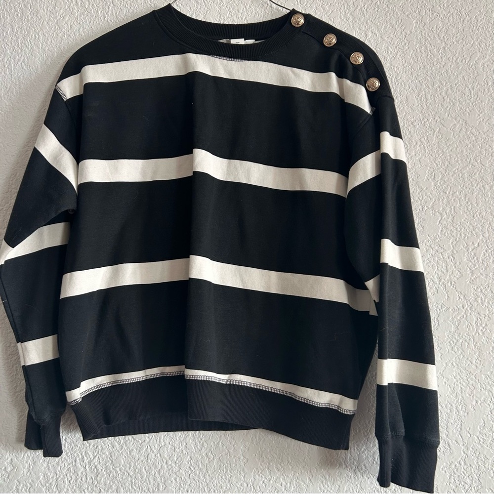 H&M Womens Black and White Striped relaxed Sweater with Gold Button Detail